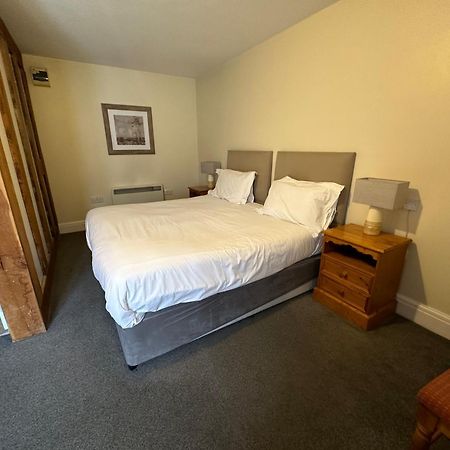 The White Hart Hotel Welwyn Buitenkant foto