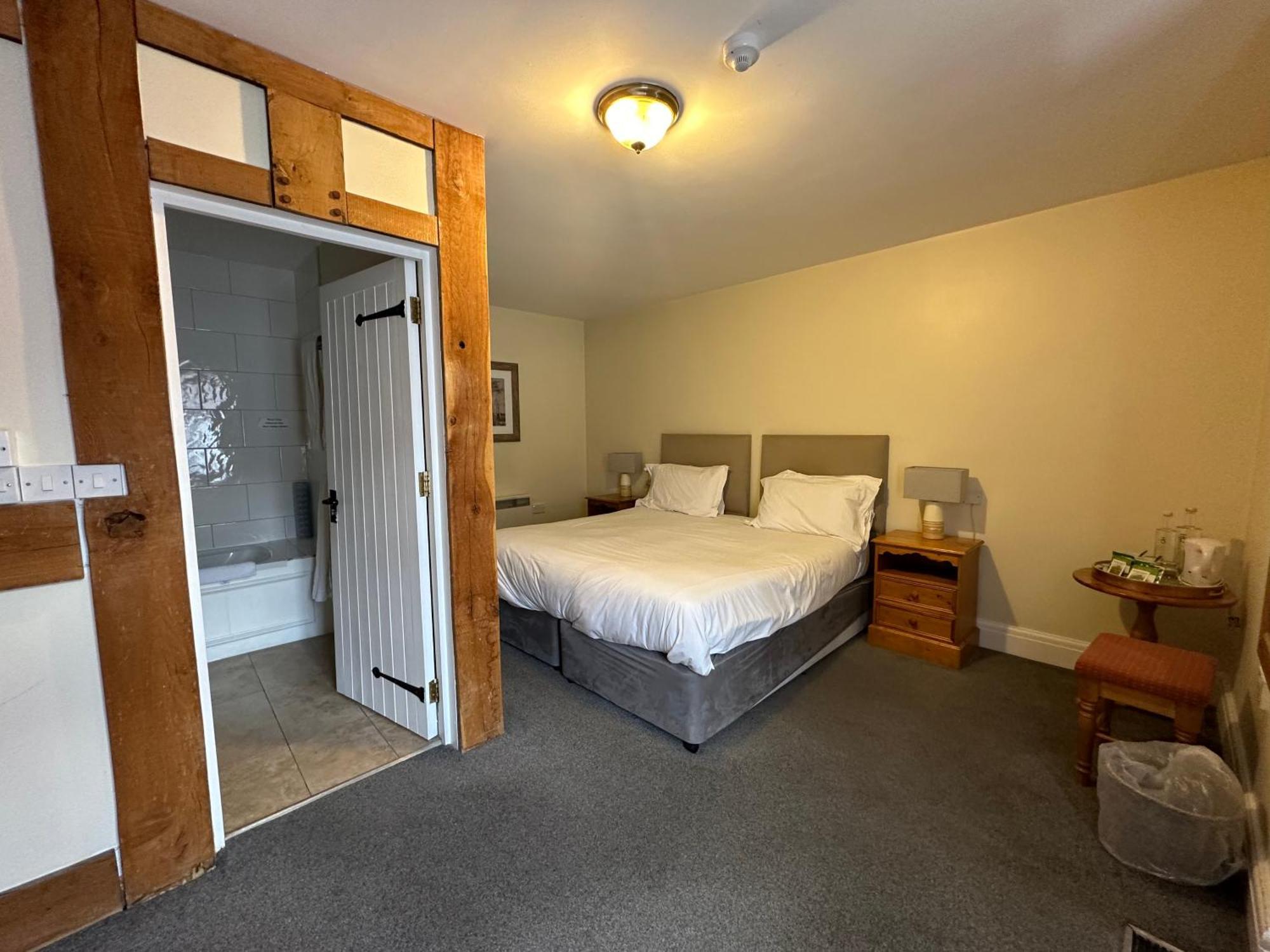 The White Hart Hotel Welwyn Buitenkant foto